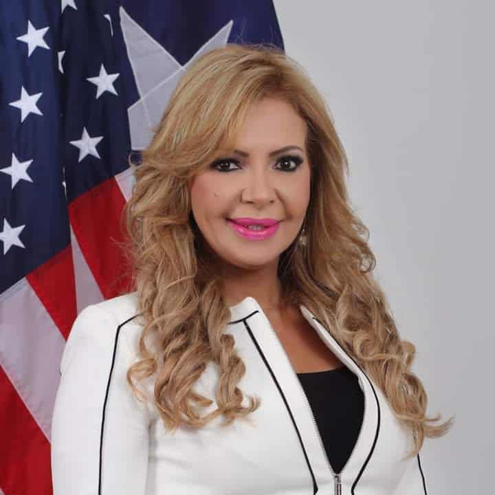 Evelyn Vázquez apoya a Jenniffer González como Gobernadora