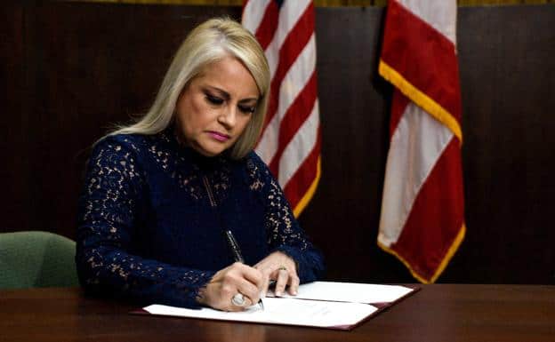 Gobernadora firma ley para emergencias en Puerto Rico