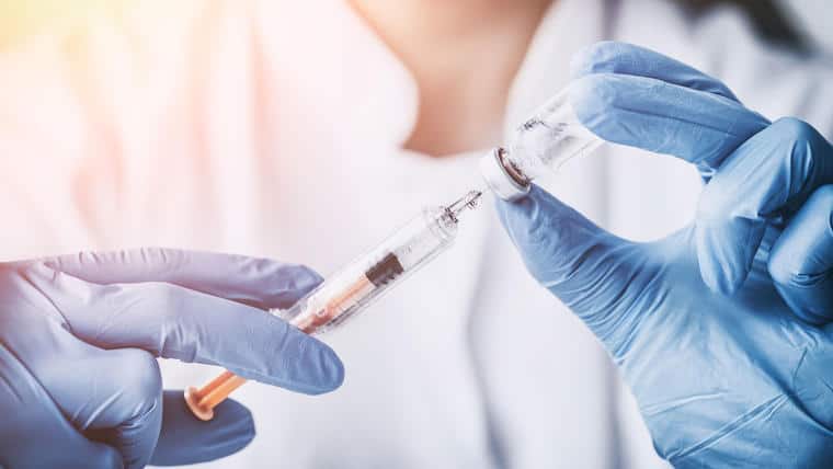 Se alistan en Estados Unidos y Puerto Rico para distribución de vacuna contra COVID-19