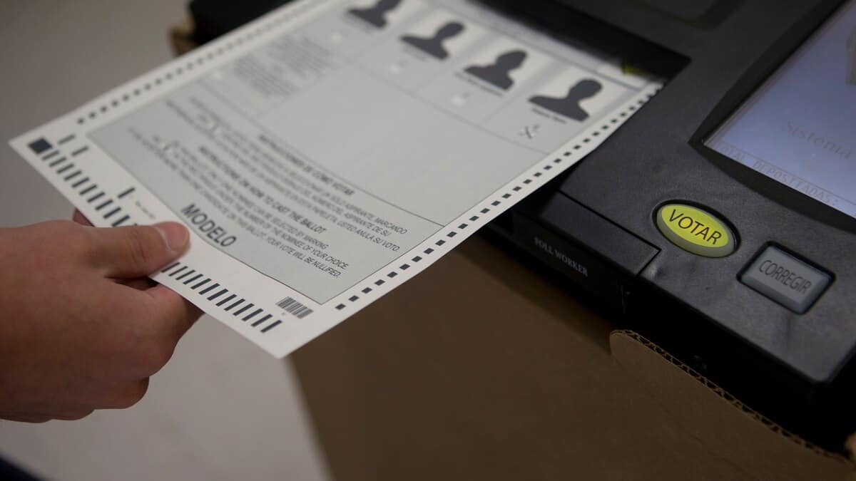 CEE aprueba instalar “Drop Boxes” para agilizar recogido de votos por correo