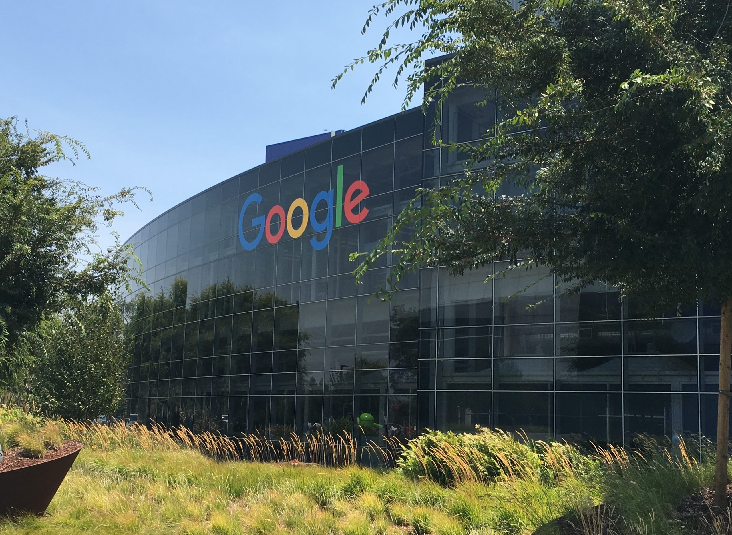 El Departamento de Justicia de EE.UU. presenta un caso histórico contra el monopolio de Google