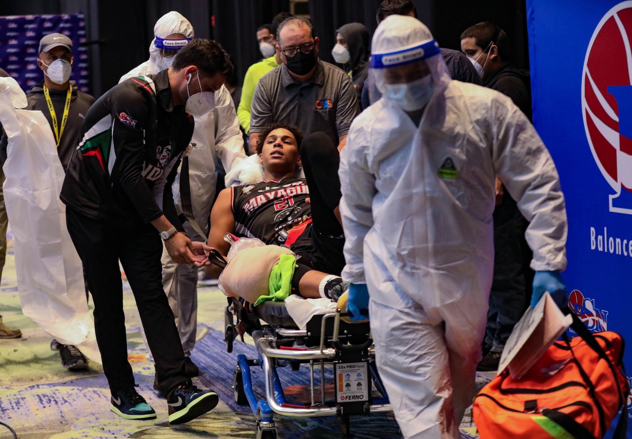 En recuperación el baloncelista Justin Reyes tras grave lesión en el tabloncillo