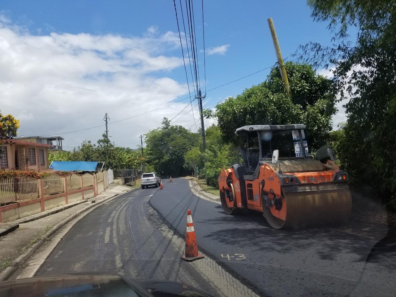 Buscan rehabilitar la iluminación de todas las carreteras en Puerto Rico