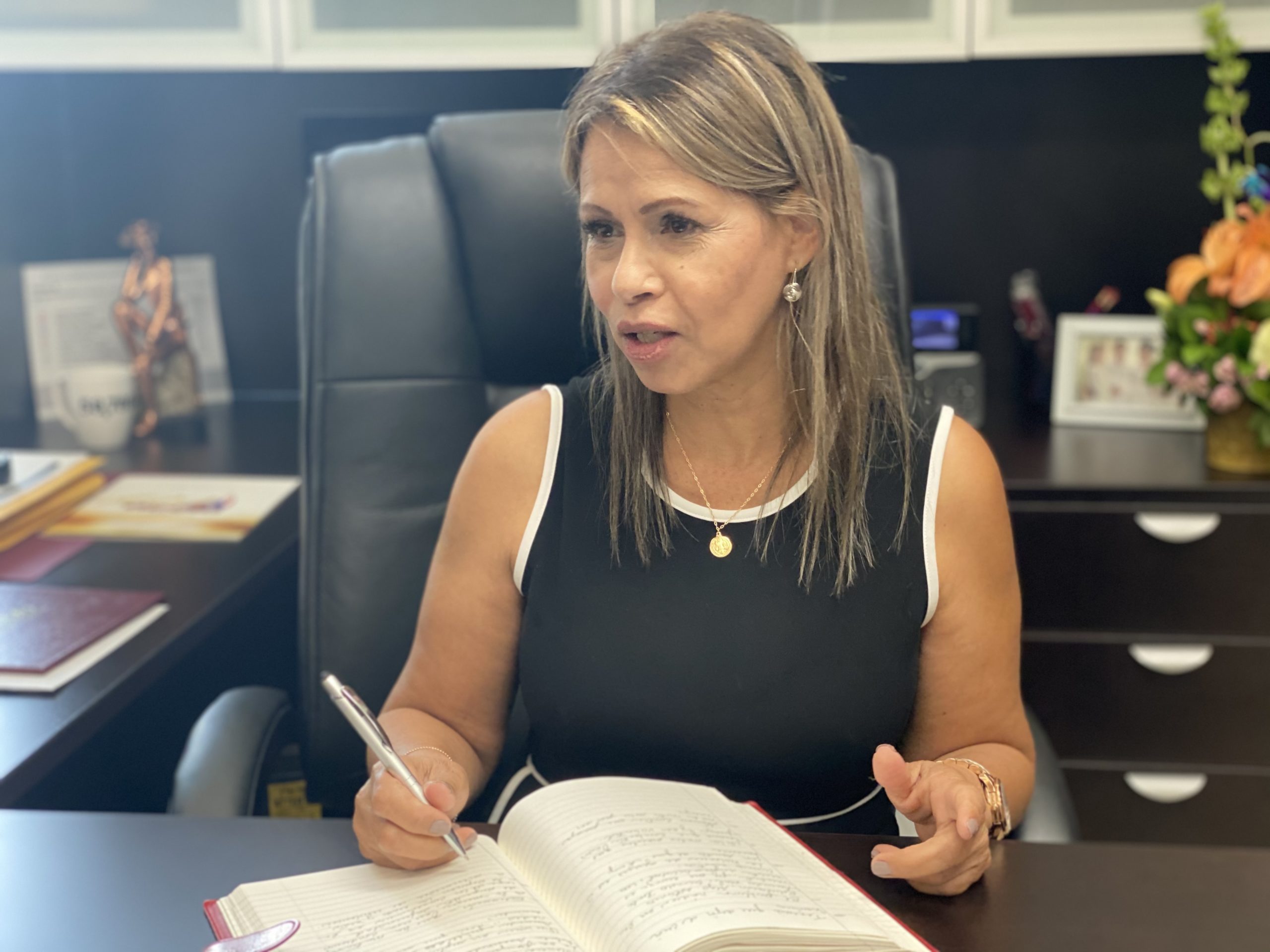 Nueva senadora por Arecibo solicita a la AAA listado de mejoras capitales pendientes