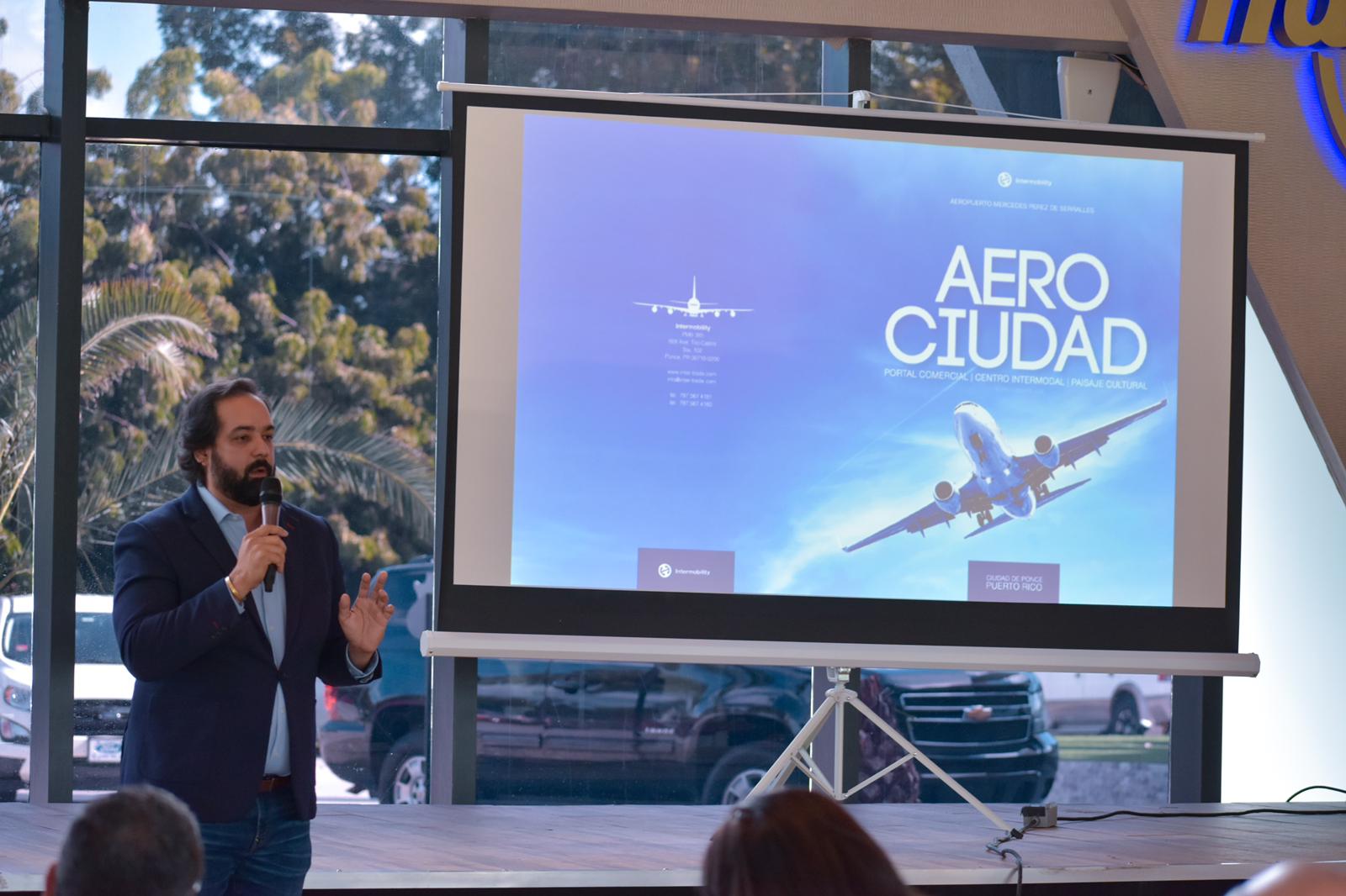 Iniciativa multisectorial busca desarrollar aeropuerto de Ponce