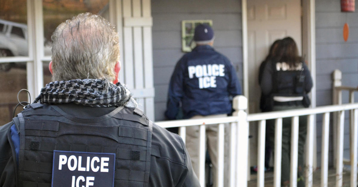 ICE realiza arrestos por tráfico de drogas y lavado de dinero