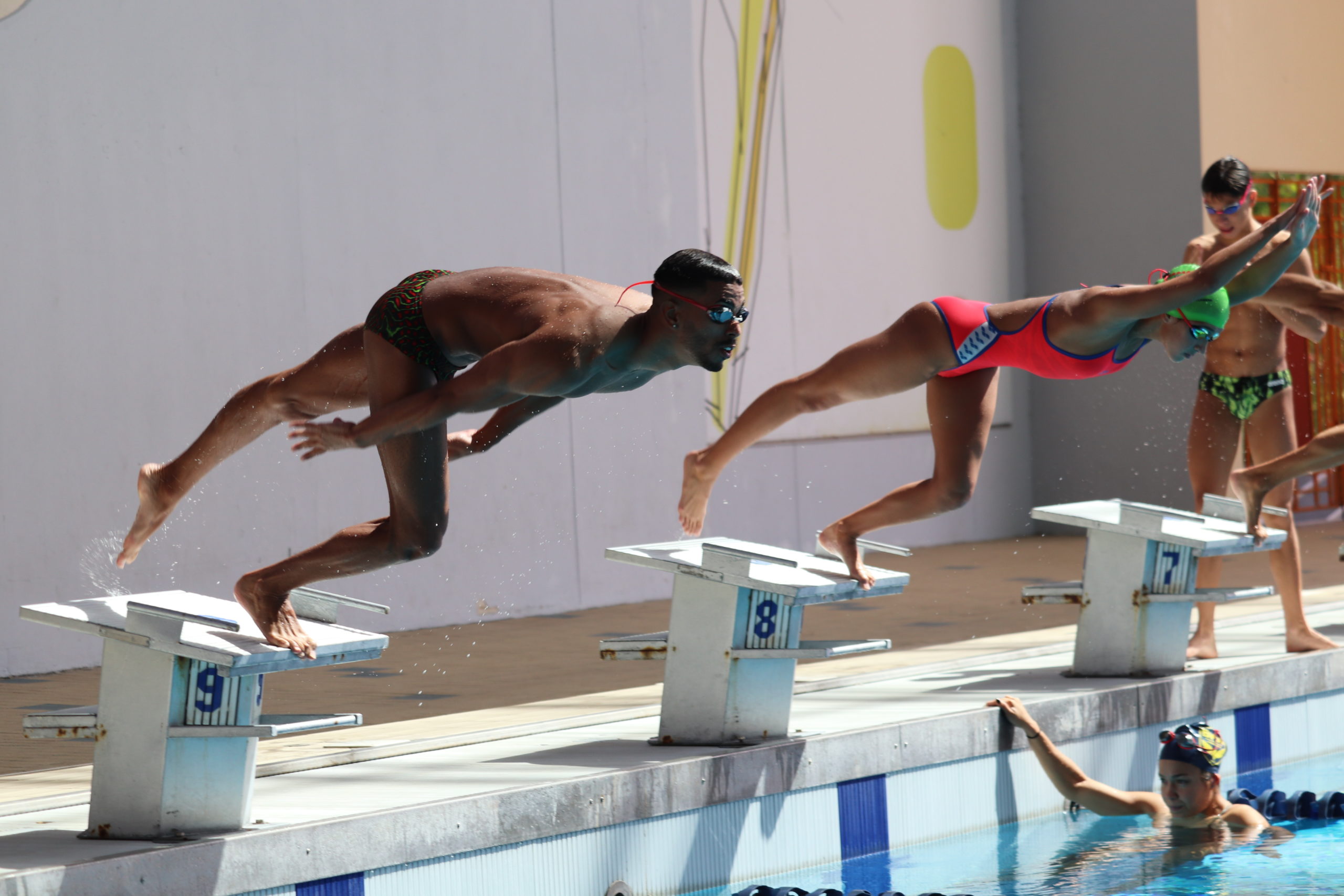 Sale la primera delegación de natación a competir en  Buenos Aires