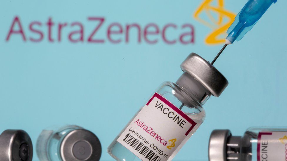 Alemania restringe uso de vacuna de AstraZeneca