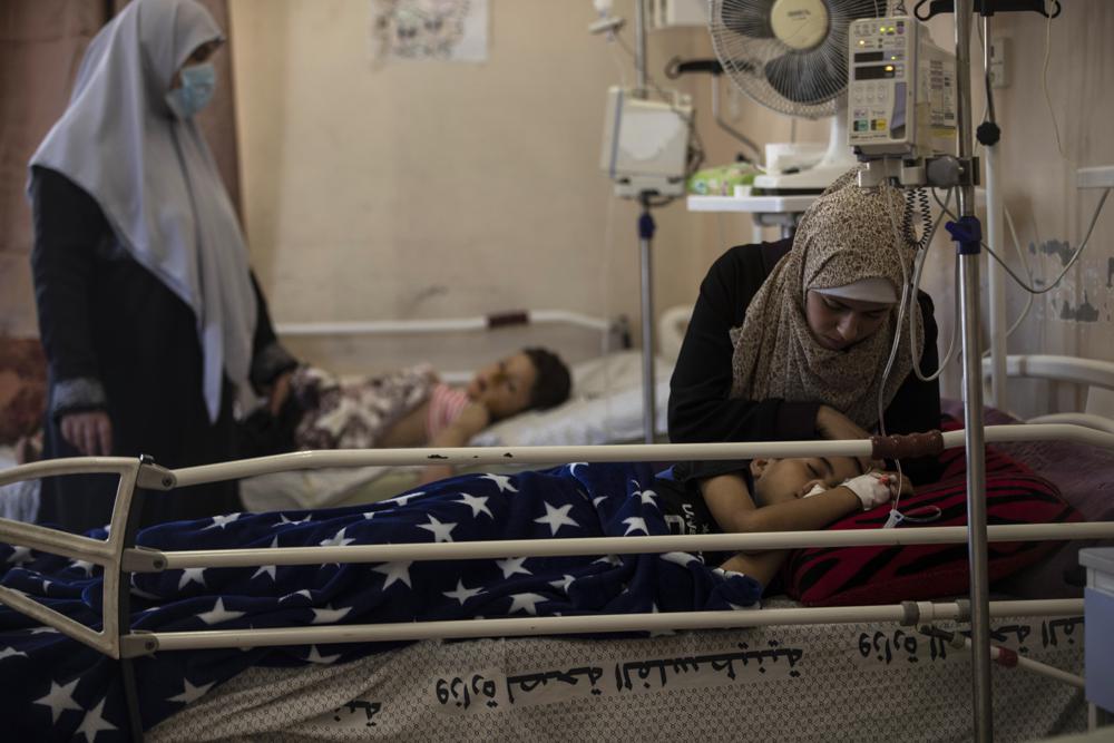 Hospitales de Gaza repletos de heridos tras intensificación de ataques israelitas