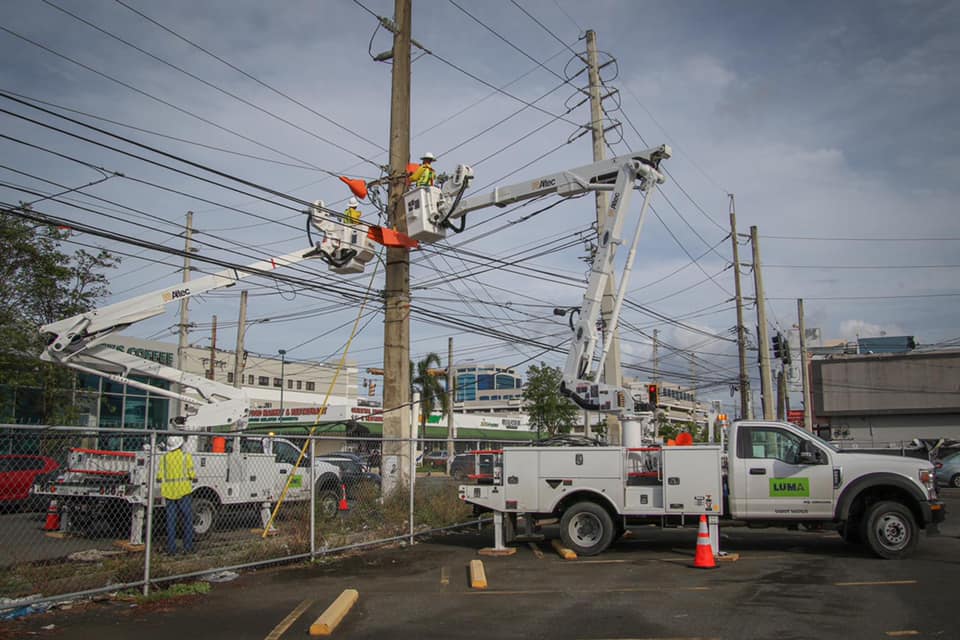 Recuperan el servicio eléctrico 100 mil abonados