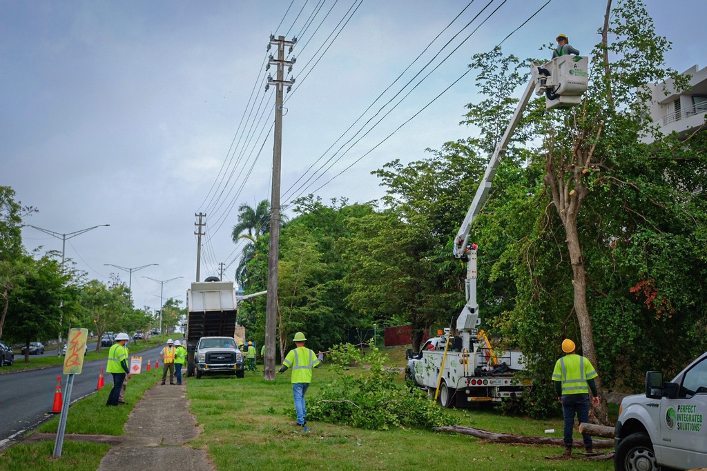 Surgen cortes eléctricos en Hormigueros y Bayamón, protesta en Juana Diaz