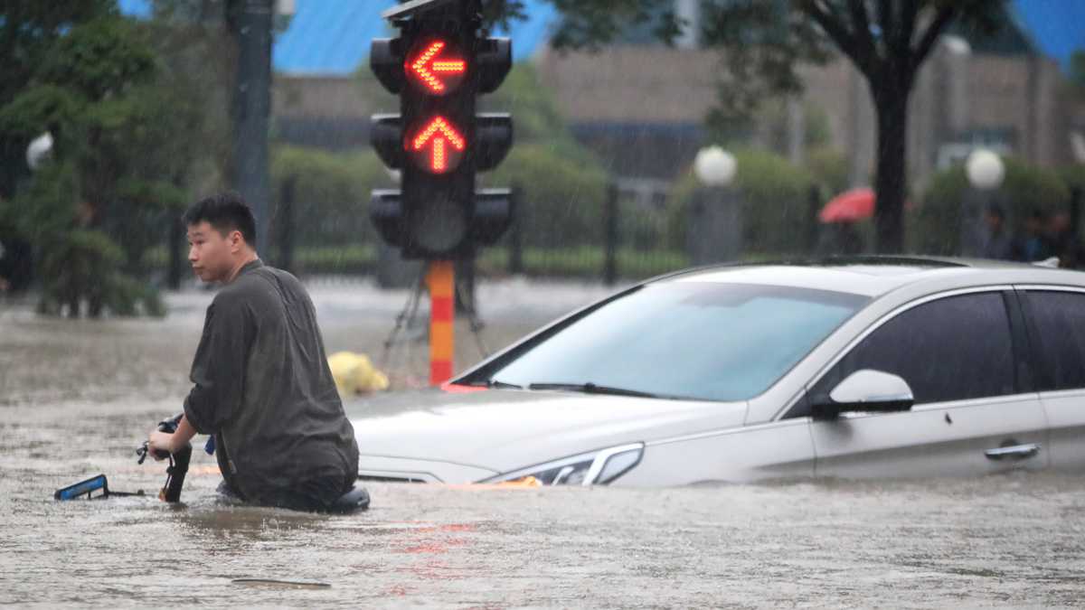 Corresponsales en China denunciaron amenazas de muerte por la cobertura de inundaciones que dejaron al menos 71 muertos