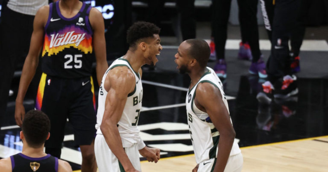 Los Bucks acarician el anillo en la NBA tras vencer a los Phoenix Suns