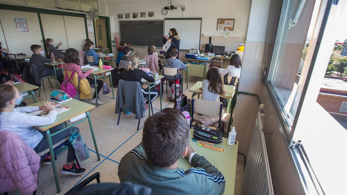 Con medidas sobre COVID, comienzan clases en colegios privados