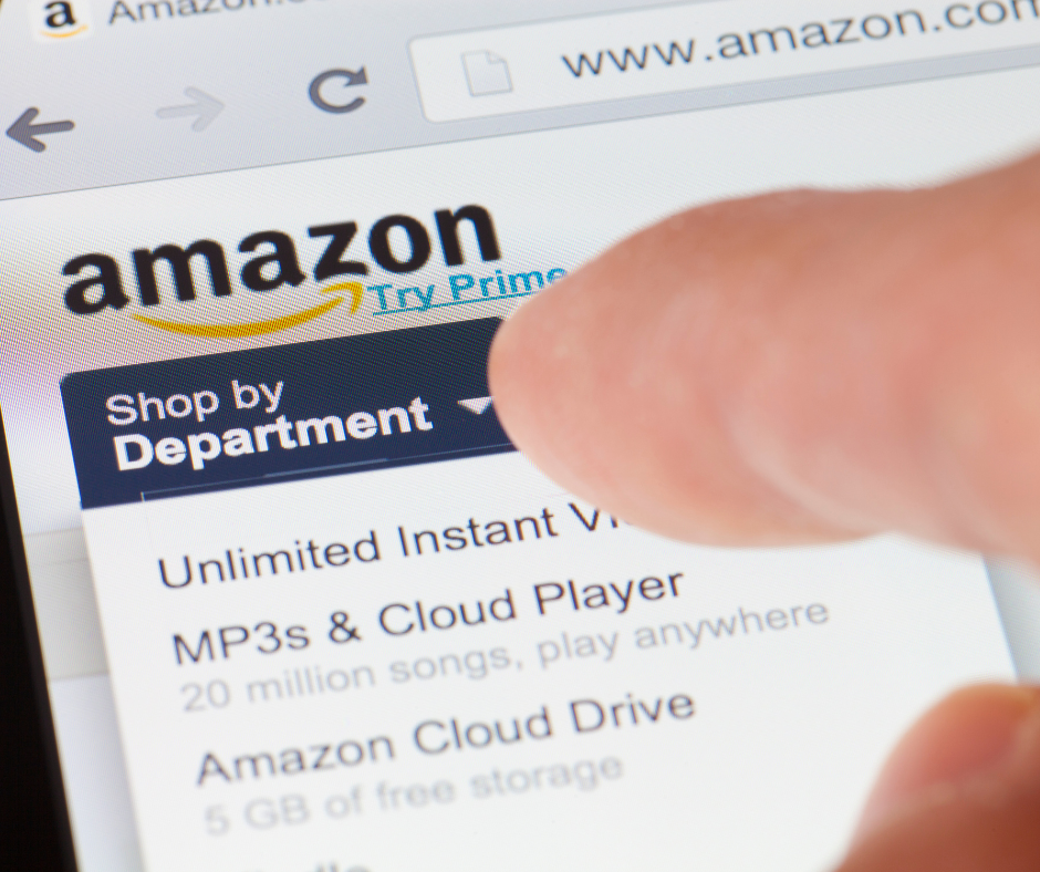 Amazon va tras el negocio de las reseñas falsas en su página