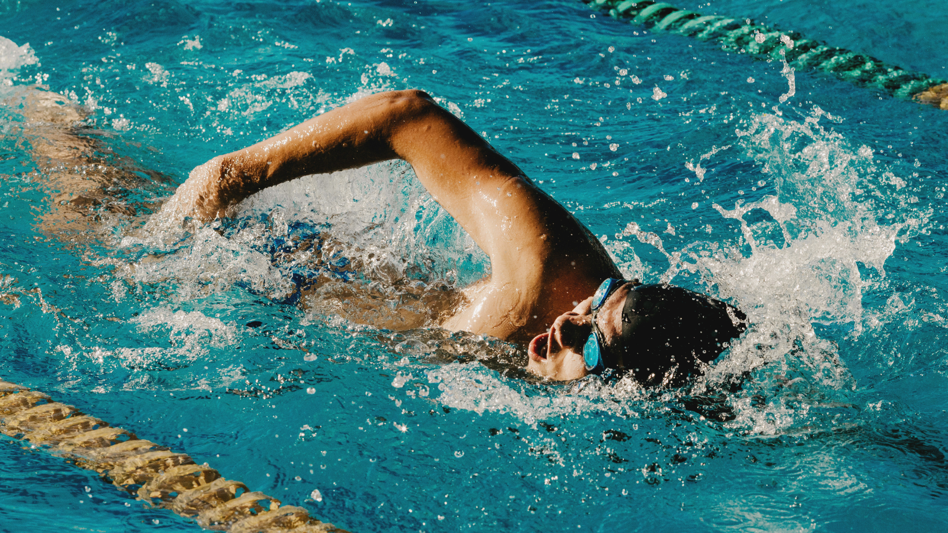 Puertorriqueño posee las mejores marcas de natación “máster” en todo el mundo
