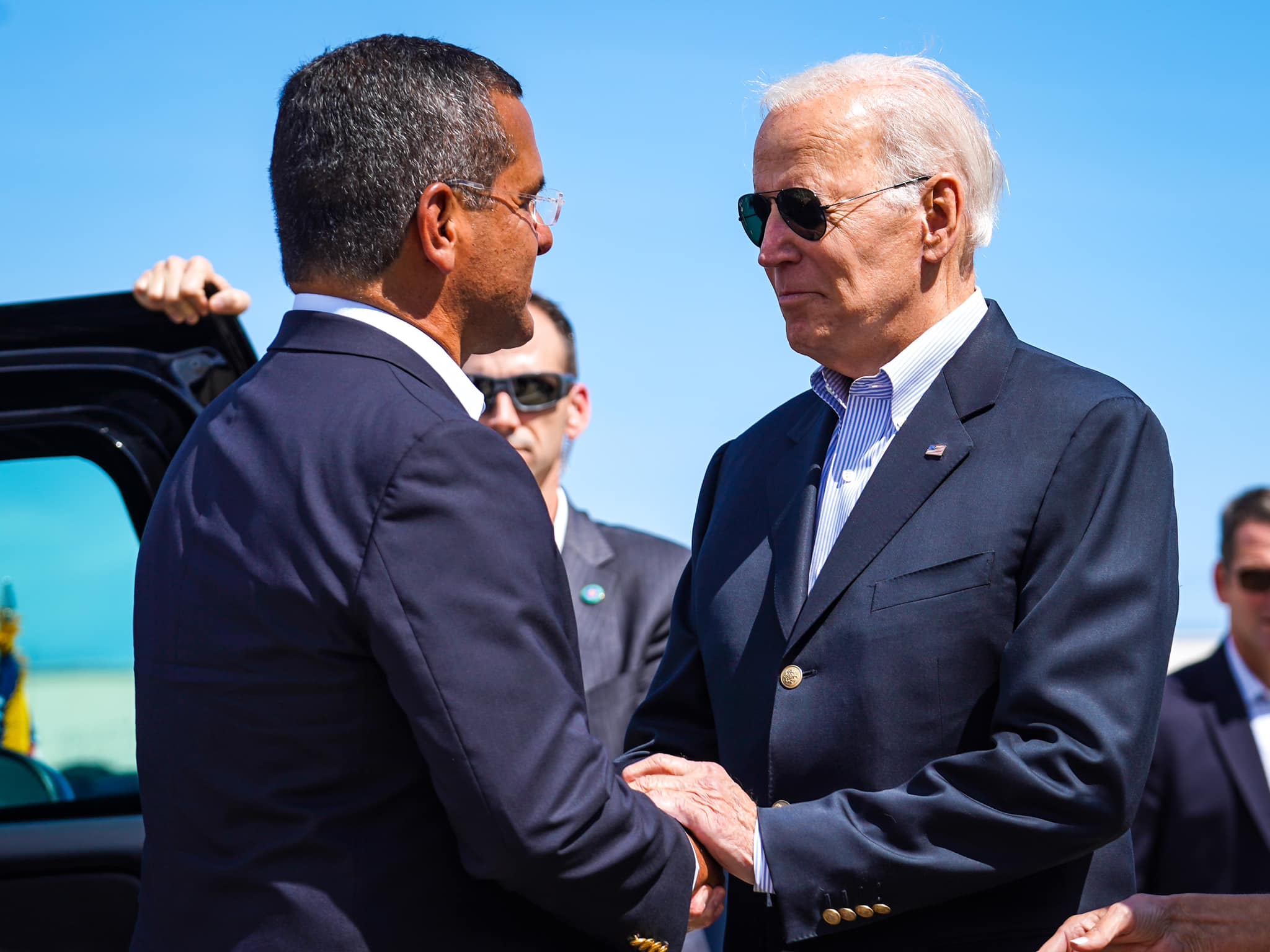 Gobernador solicita a Biden más recursos para combatir el narcotráfico 