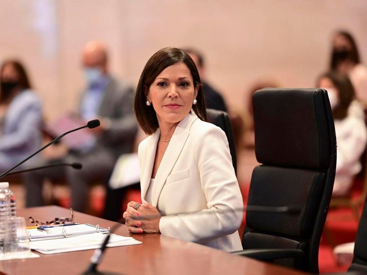 Gobernador Pierluisi anuncia la renuncia de la secretaria del Departamento de la Familia 